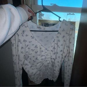 Blue and white flowered blouse!